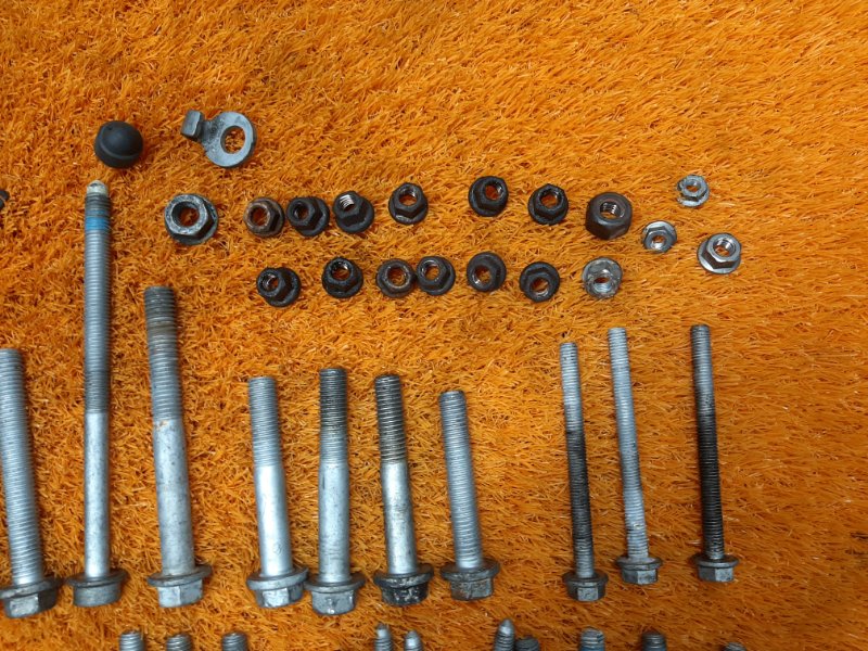 Болты и гайки ДВС, 750 рублей, Красноярск