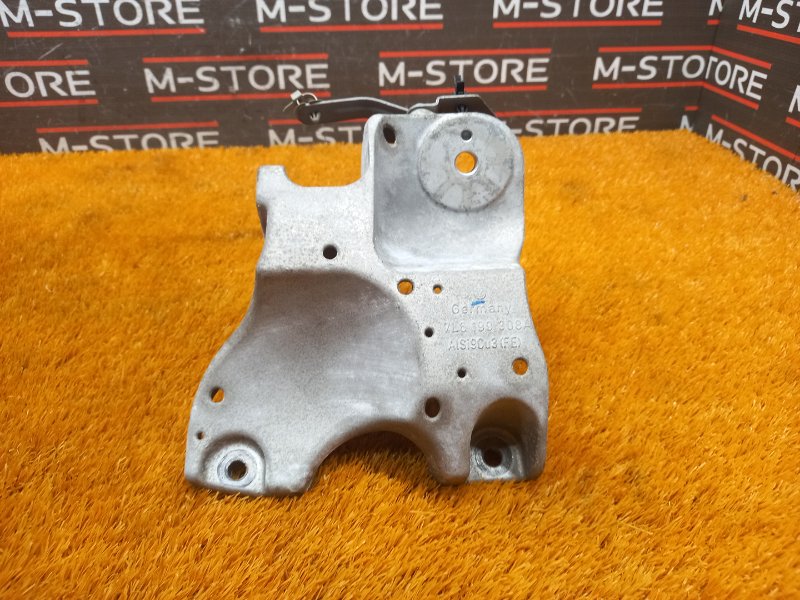 Кронштейн подушки двигателя, 930 рублей, Красноярск