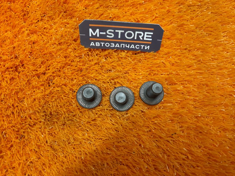 болт гидротрансформатора, 300 рублей, Красноярск