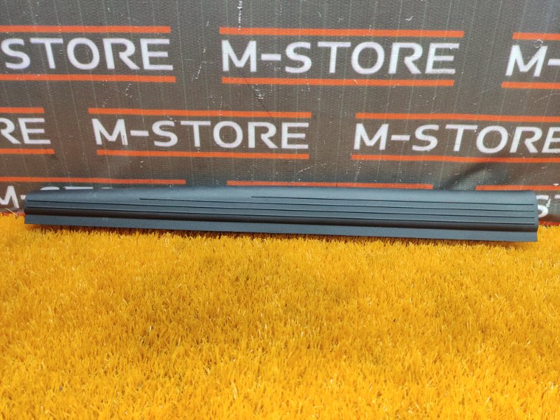 Накладка на порог салона, 300 рублей, Красноярск