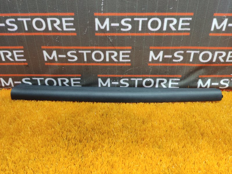 Накладка на порог салона, 300 рублей, Красноярск