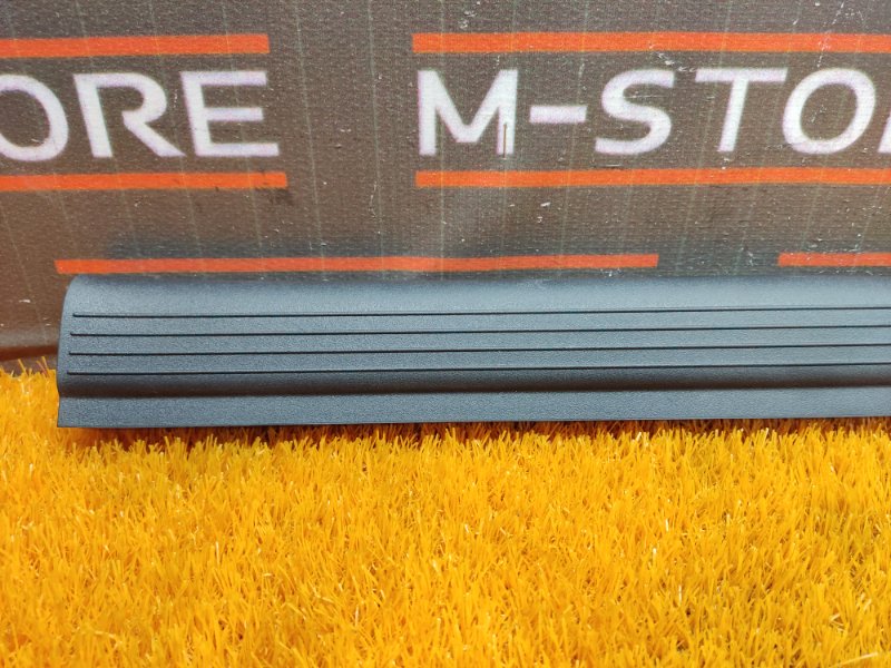 Накладка на порог салона, 300 рублей, Красноярск