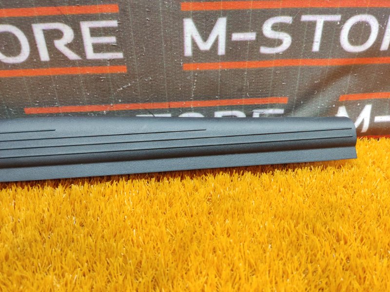 Накладка на порог салона, 300 рублей, Красноярск