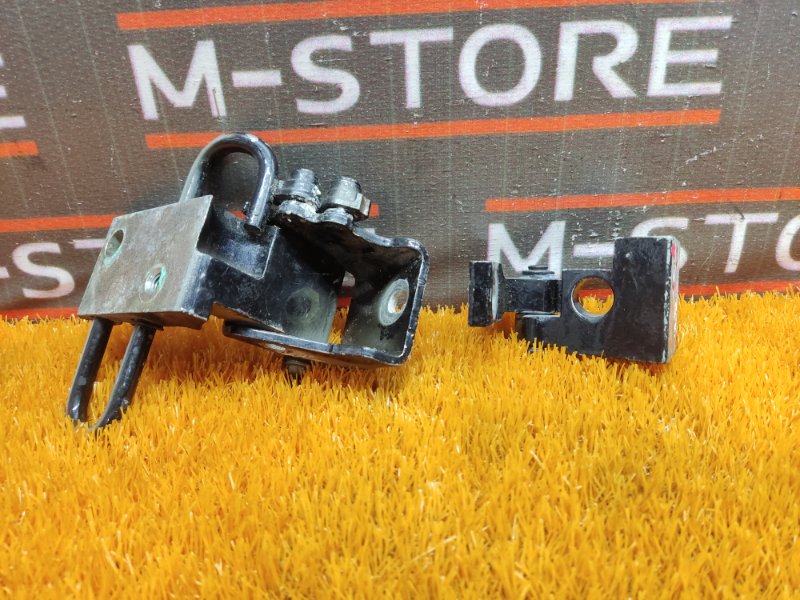 петля двери, 610 рублей, Красноярск