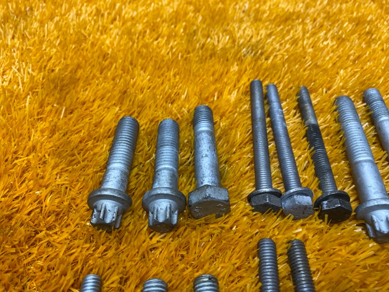 Болты и гайки ДВС, 930 рублей, Красноярск