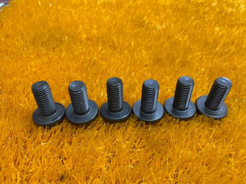 Болт маховика, 380 рублей, Красноярск