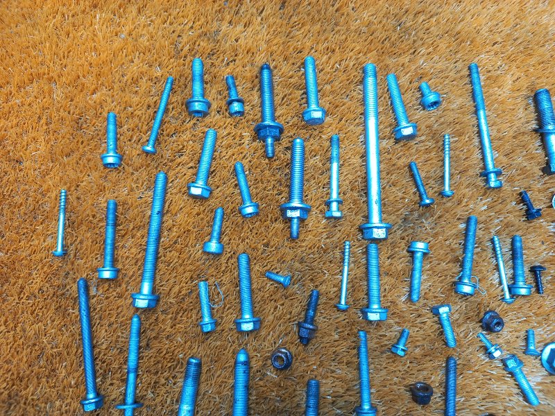 Болты и гайки ДВС, 930 рублей, Красноярск