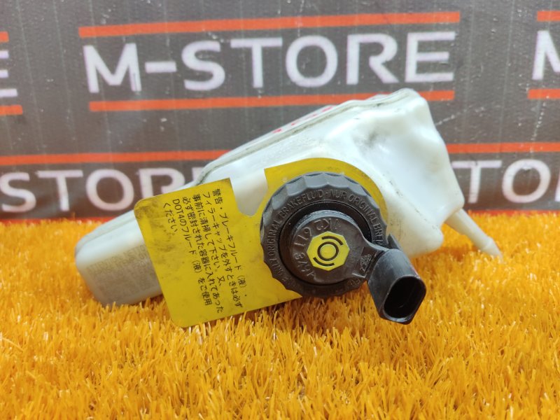 Бачок главного тормозного цилиндра, 340 рублей, Красноярск