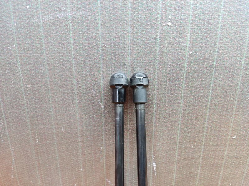 амортизатор капота, 1060 рублей, Красноярск