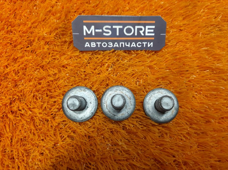 болт гидротрансформатора, 300 рублей, Красноярск