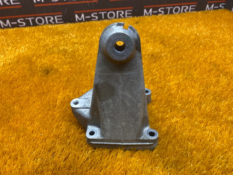 Кронштейн подушки двигателя, 630 рублей, Красноярск