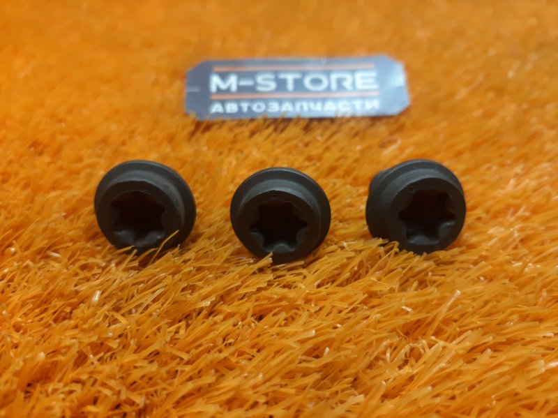 болт гидротрансформатора, 300 рублей, Красноярск