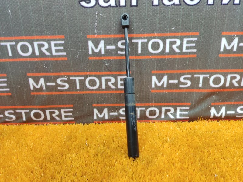 амортизатор капота, 300 рублей, Красноярск