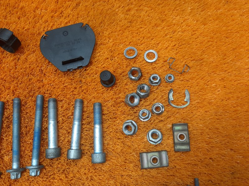 Болты и гайки ДВС, 930 рублей, Красноярск