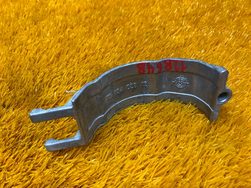 кронштейн насоса продувки катализатора, 200 рублей, Красноярск