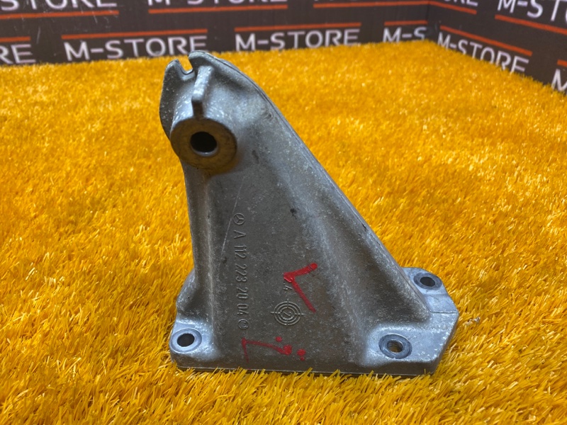 Кронштейн подушки двигателя, 340 рублей, Красноярск