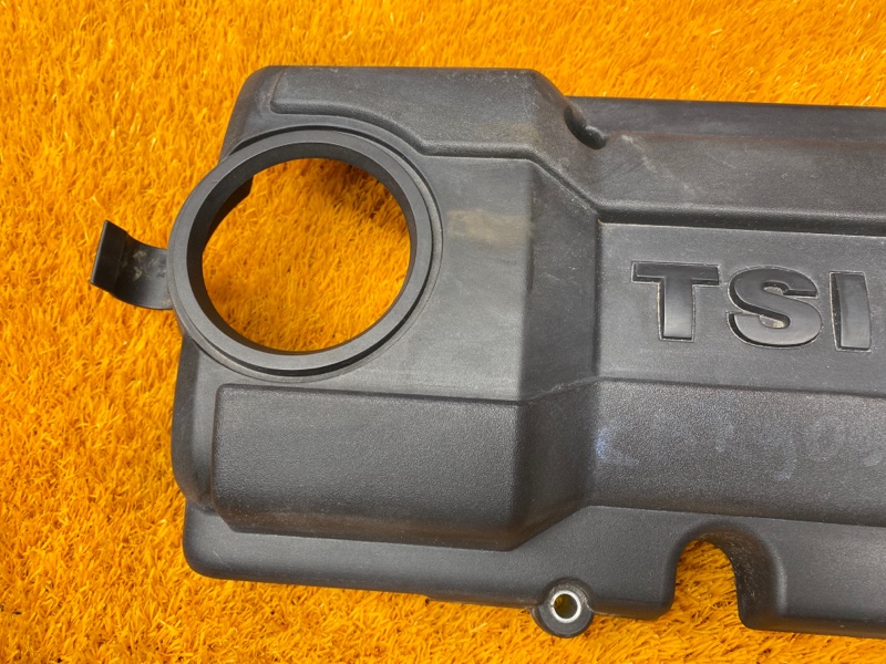 крышка двигателя, 830 рублей, Красноярск