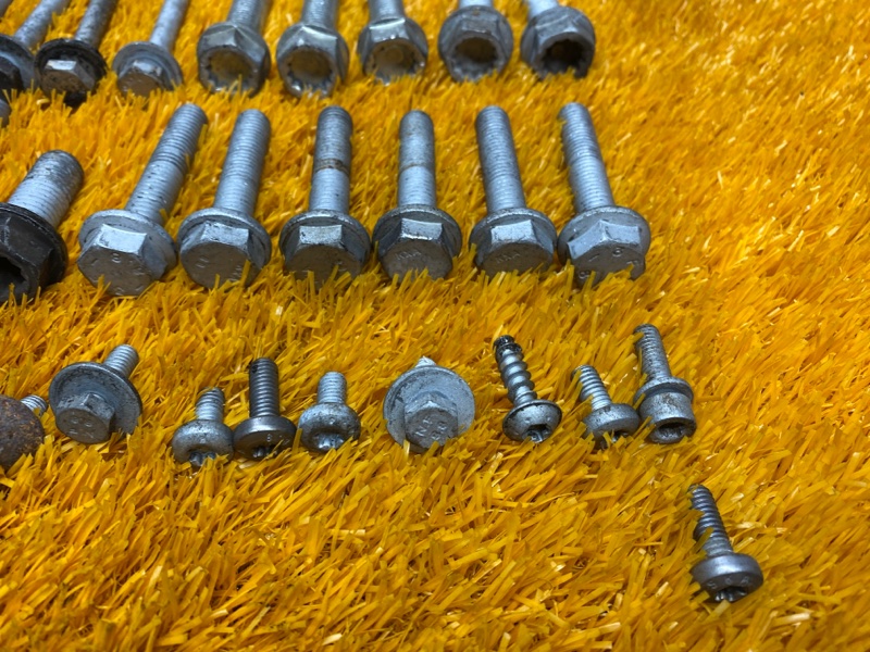 Болты и гайки ДВС, 750 рублей, Красноярск