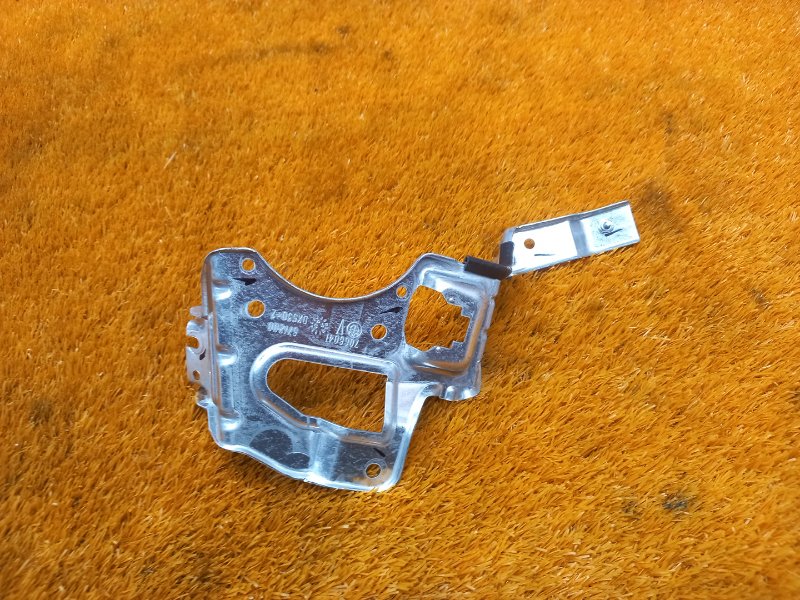 Кронштейн обшивки двери, 300 рублей, Красноярск