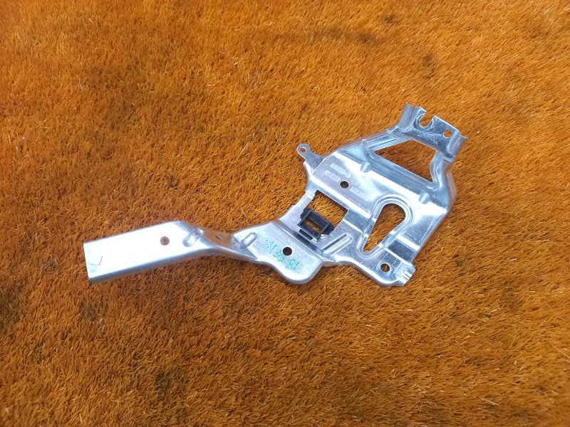 Кронштейн ручки двери, 300 рублей, Красноярск