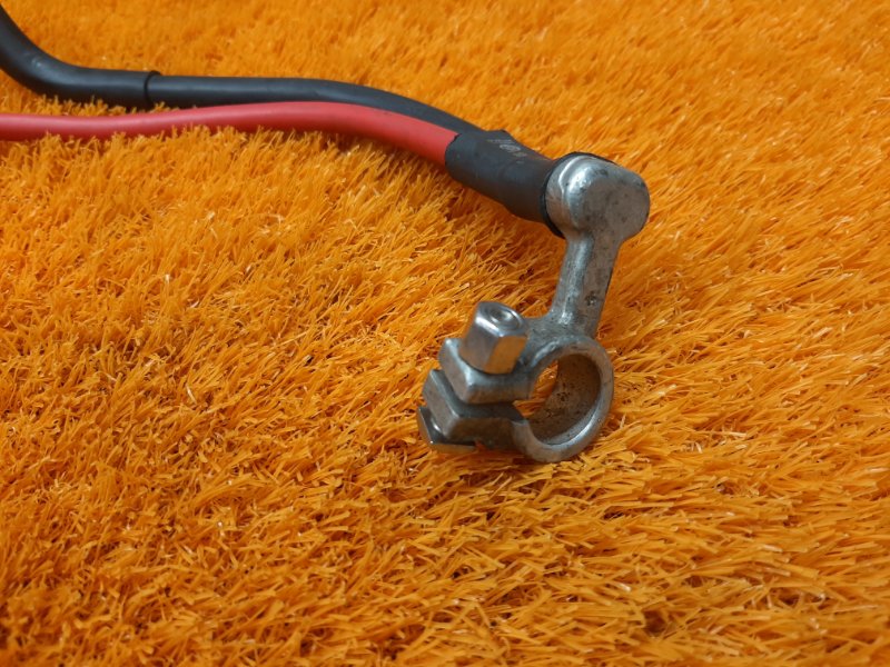 Клемма аккумулятора плюс, 450 рублей, Красноярск