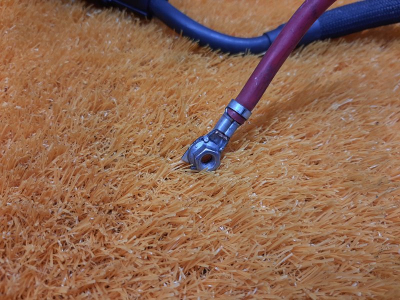 Клемма аккумулятора плюс, 450 рублей, Красноярск