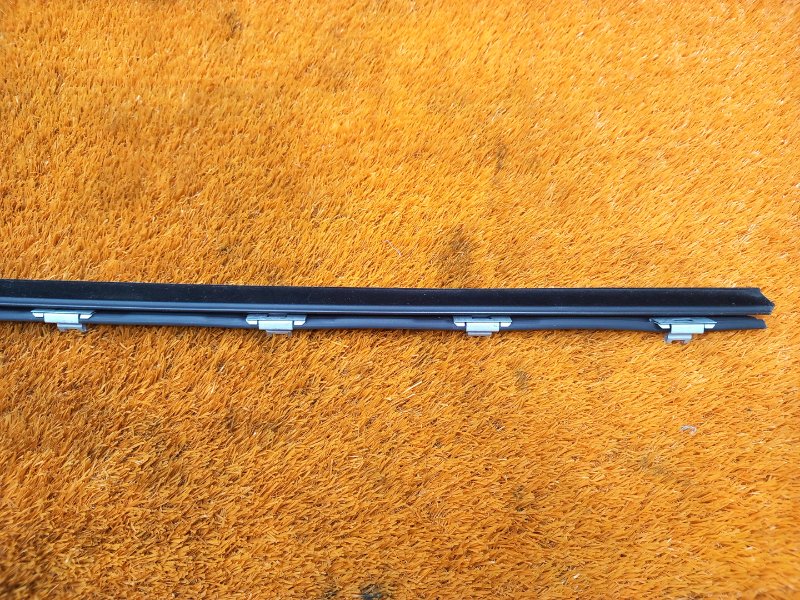 уплотнитель стекла двери, 340 рублей, Красноярск