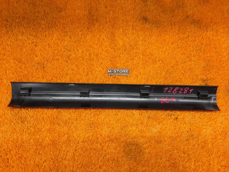 Накладка на порог салона, 210 рублей, Красноярск