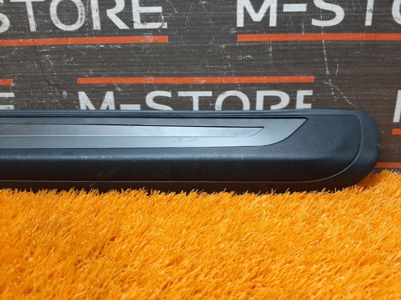 Накладка на порог салона, 350 рублей, Красноярск