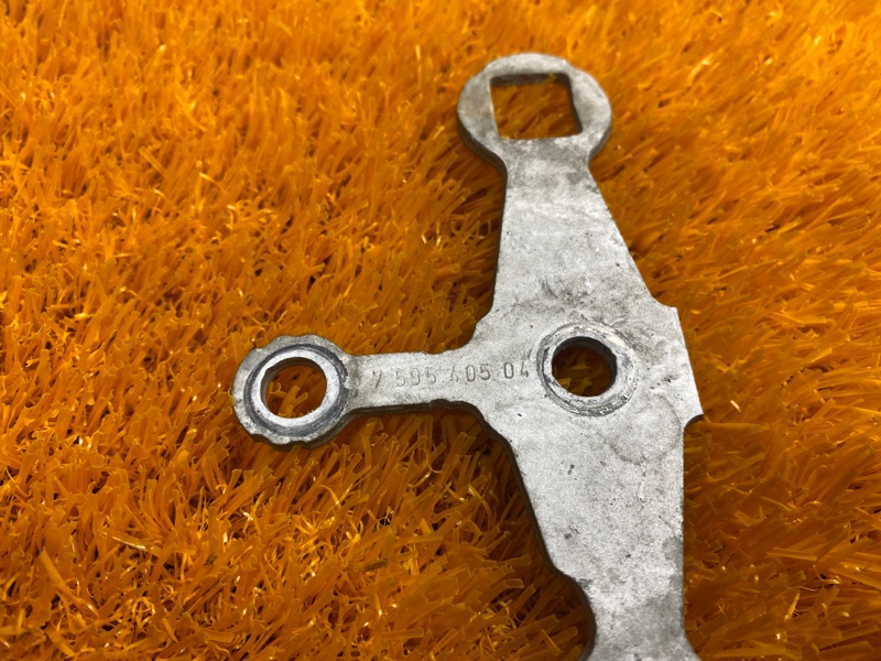 крепление топливной форсунки, 300 рублей, Красноярск