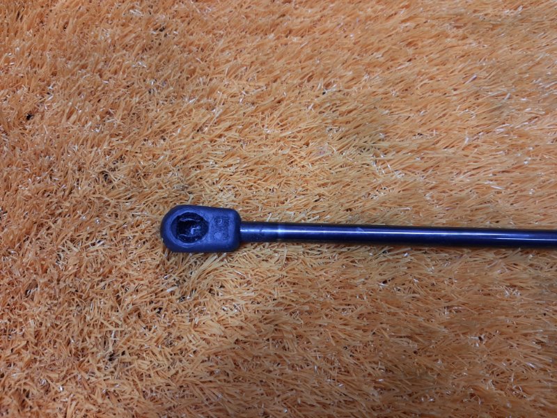 амортизатор капота, 500 рублей, Красноярск