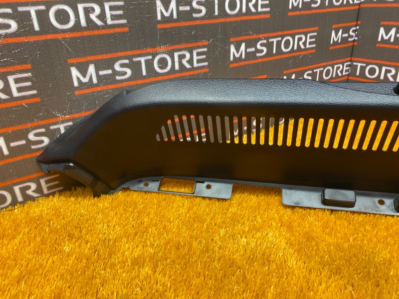 направляющая шторки багажника, 930 рублей, Красноярск