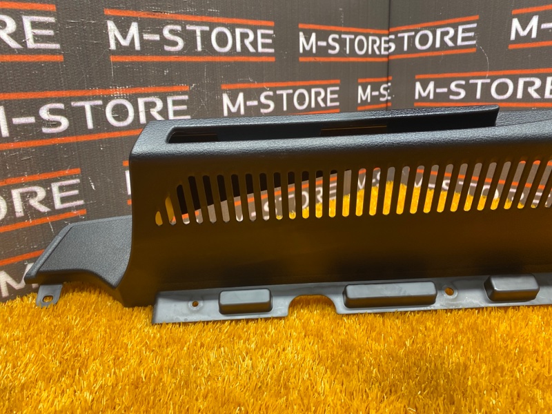 направляющая шторки багажника, 930 рублей, Красноярск