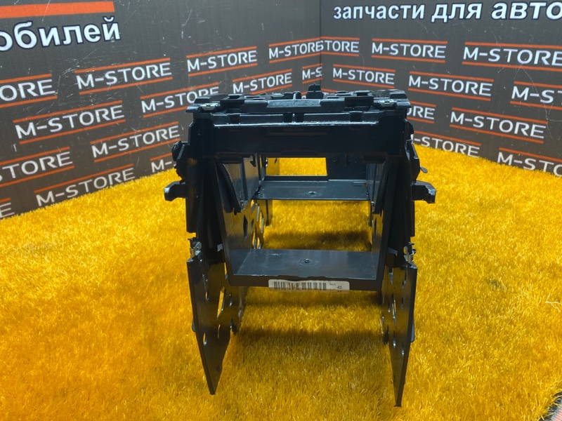 Консоль между сидений, 980 рублей, Красноярск