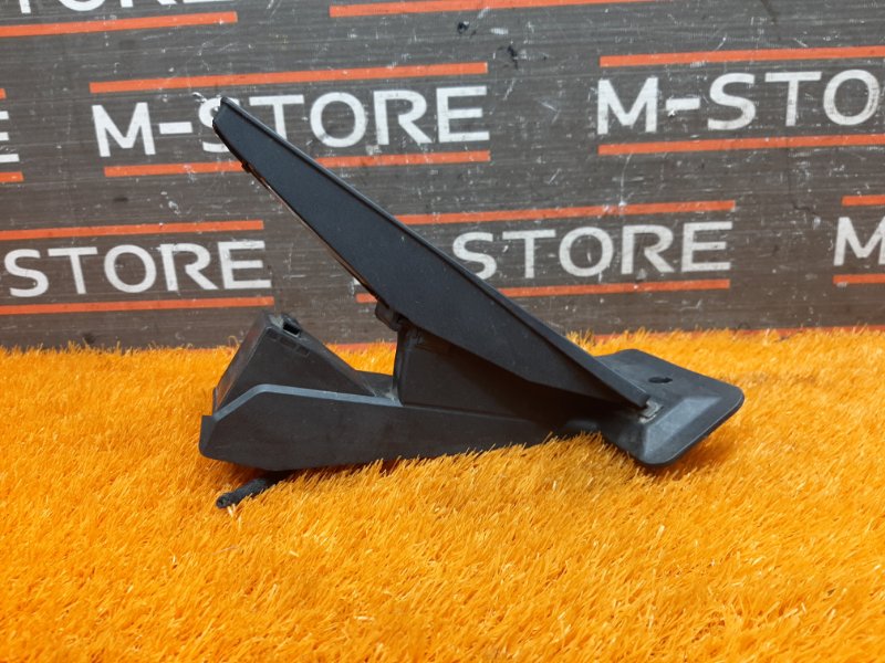 педаль газа, 1300 рублей, Красноярск