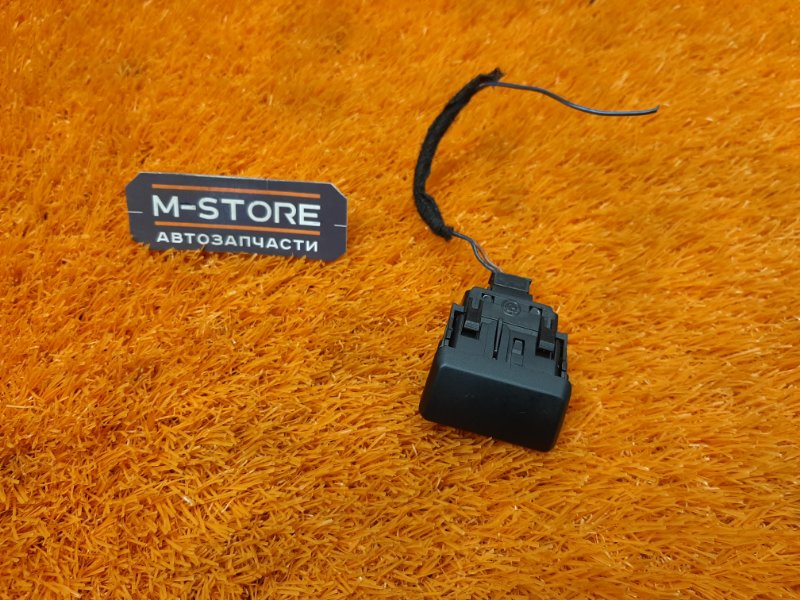 Кнопка открывания бардачка, 300 рублей, Красноярск