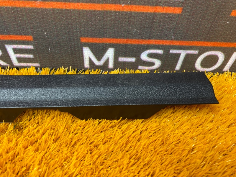 Накладка на порог салона, 350 рублей, Красноярск