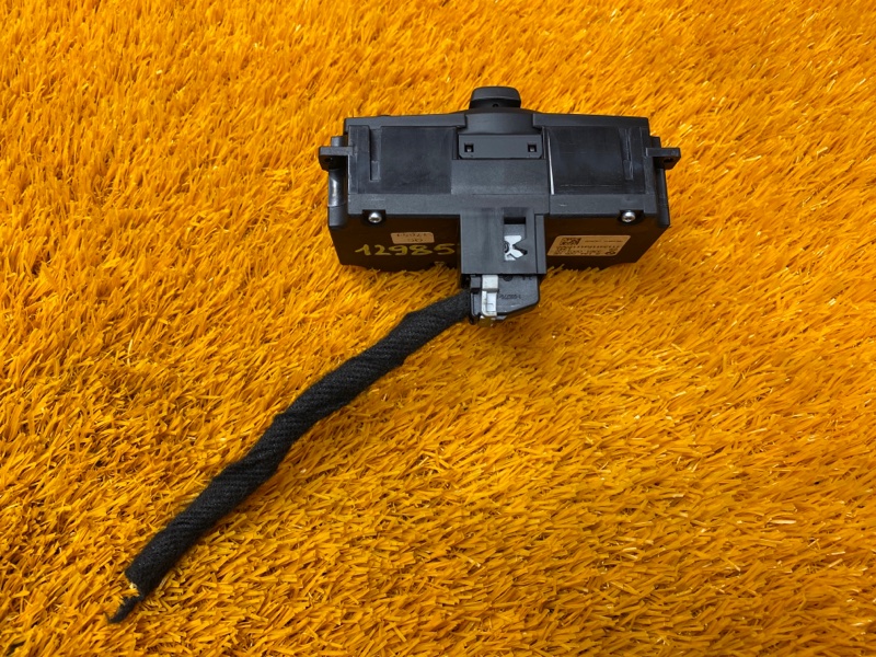 Переключатель света фар, 1000 рублей, Красноярск