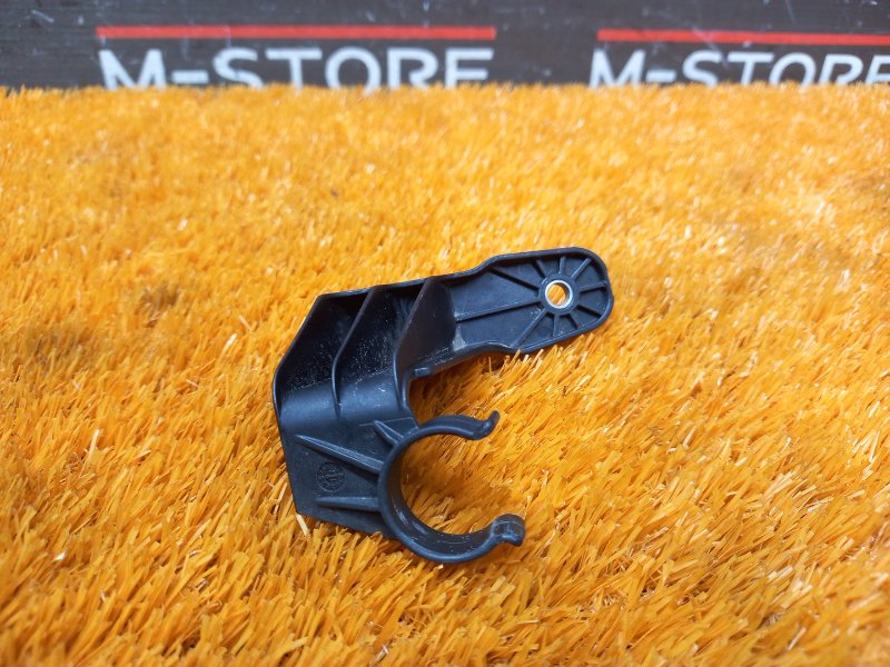 Держатель патрубка системы охлаждения, 190 рублей, Красноярск