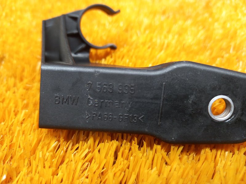 Держатель патрубка системы охлаждения, 190 рублей, Красноярск