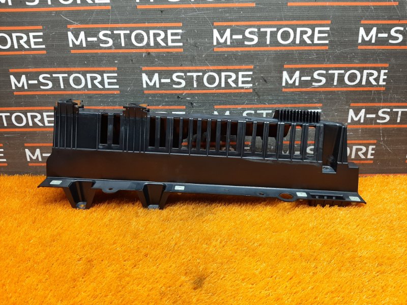 кронштейн направляющей шторки багажника, 930 рублей, Красноярск