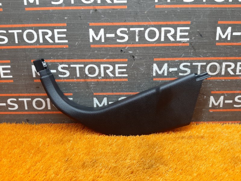 Накладка на порог салона, 350 рублей, Красноярск