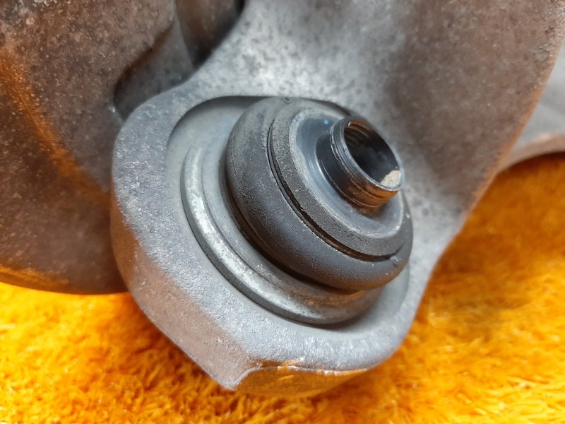 кулак поворотный, 1000 рублей, Красноярск