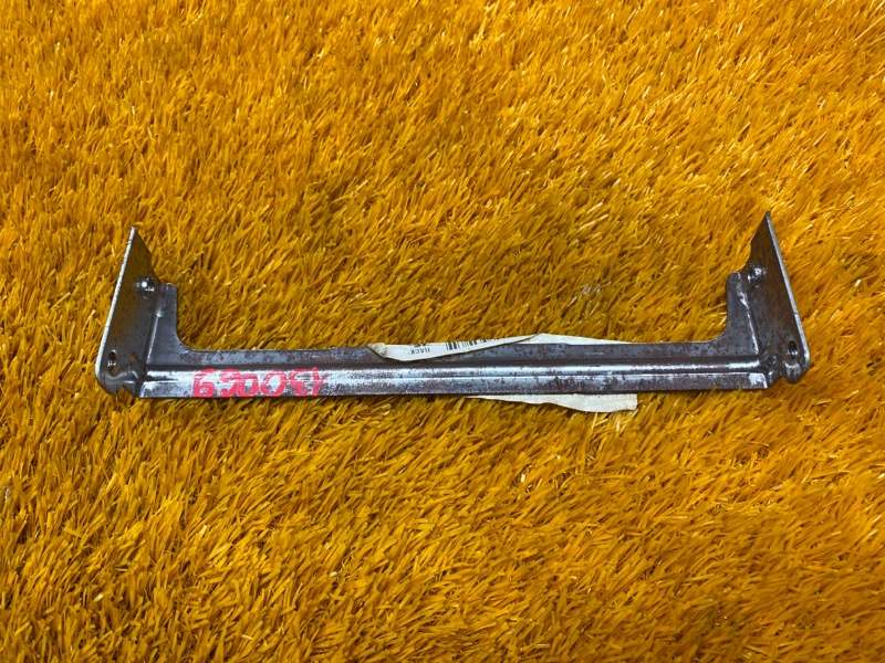 кронштейн центральной консоли, 300 рублей, Красноярск