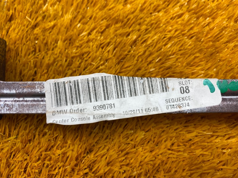 кронштейн центральной консоли, 300 рублей, Красноярск