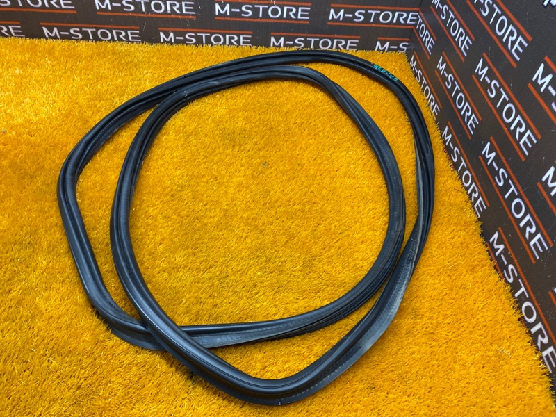 Уплотнитель двери багажника, 930 рублей, Красноярск