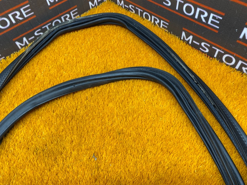 Уплотнитель двери багажника, 930 рублей, Красноярск