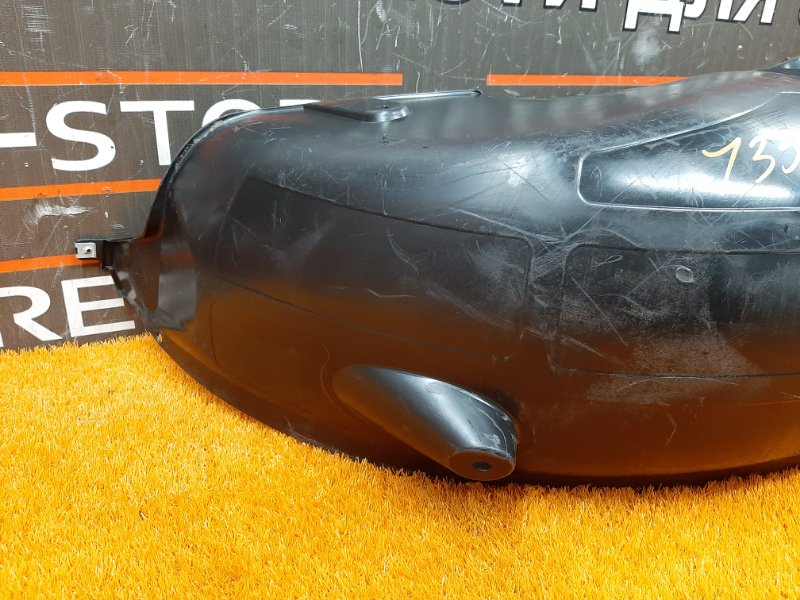 подкрылок, 500 рублей, Красноярск