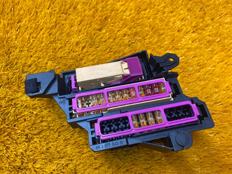 блок предохранителей, 500 рублей, Красноярск