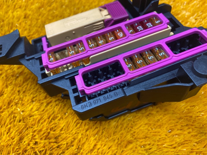 блок предохранителей, 500 рублей, Красноярск